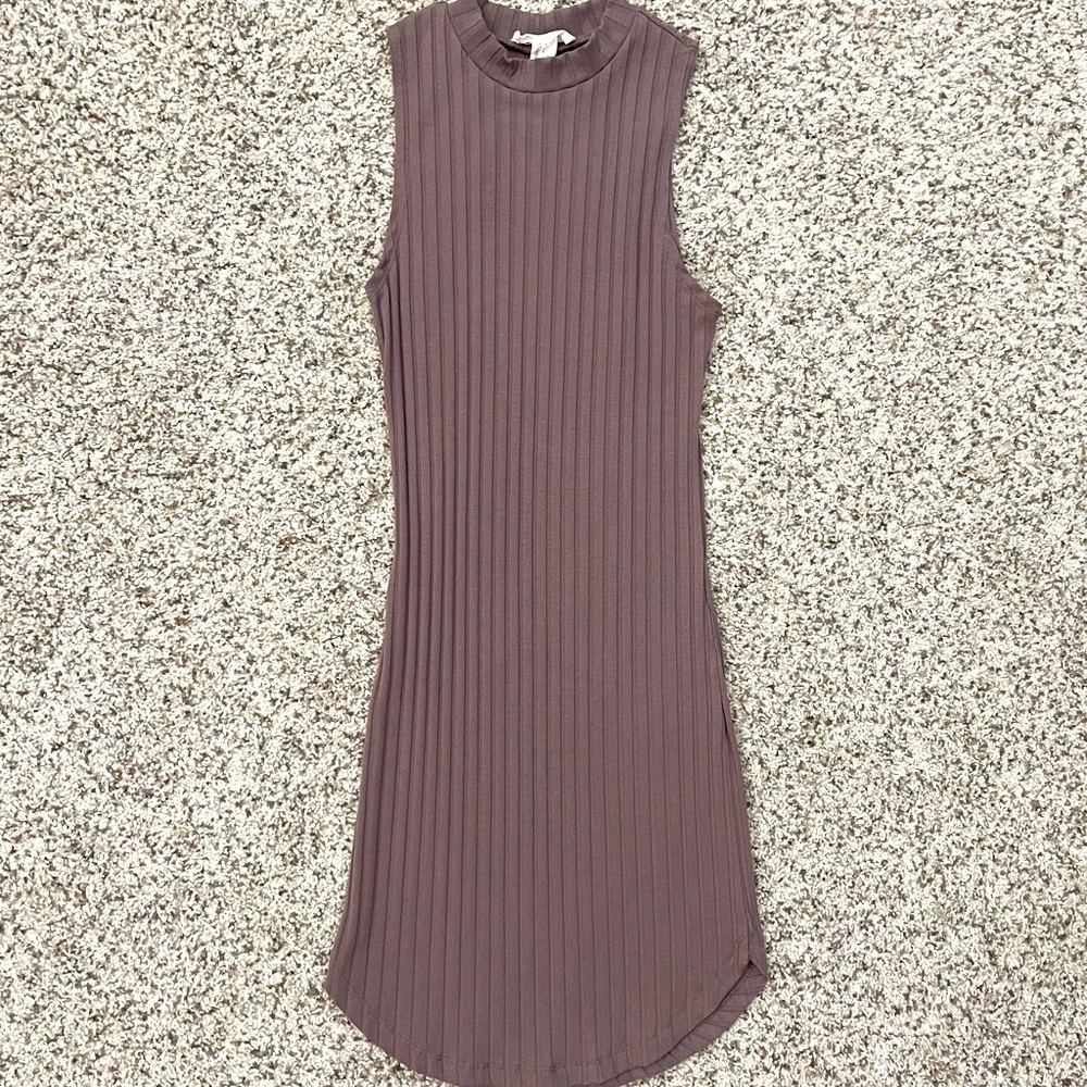 Sleeveless Ribbed Dress